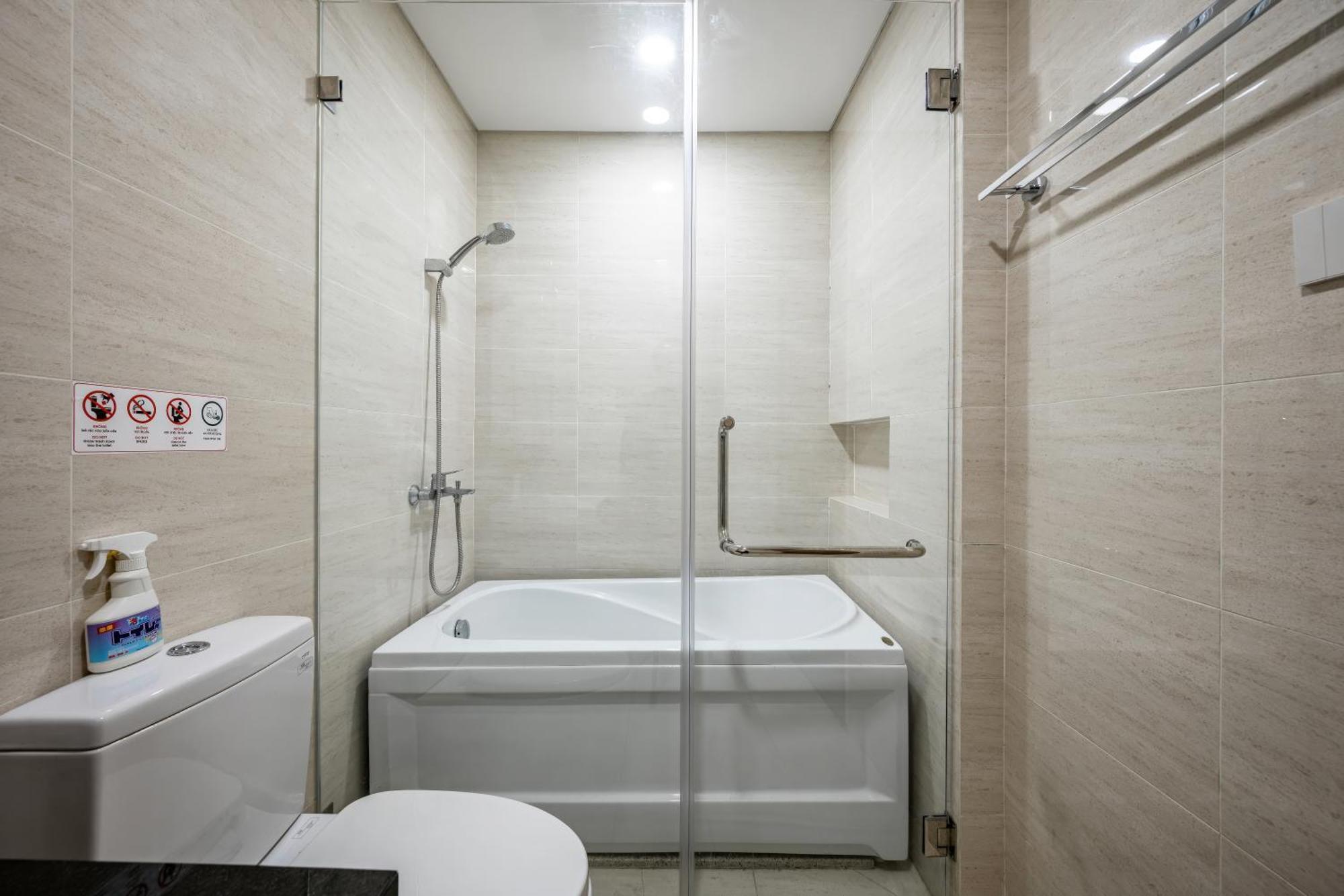 Saigon Sunwah Pearl - High Class 1 2 3 Apartment