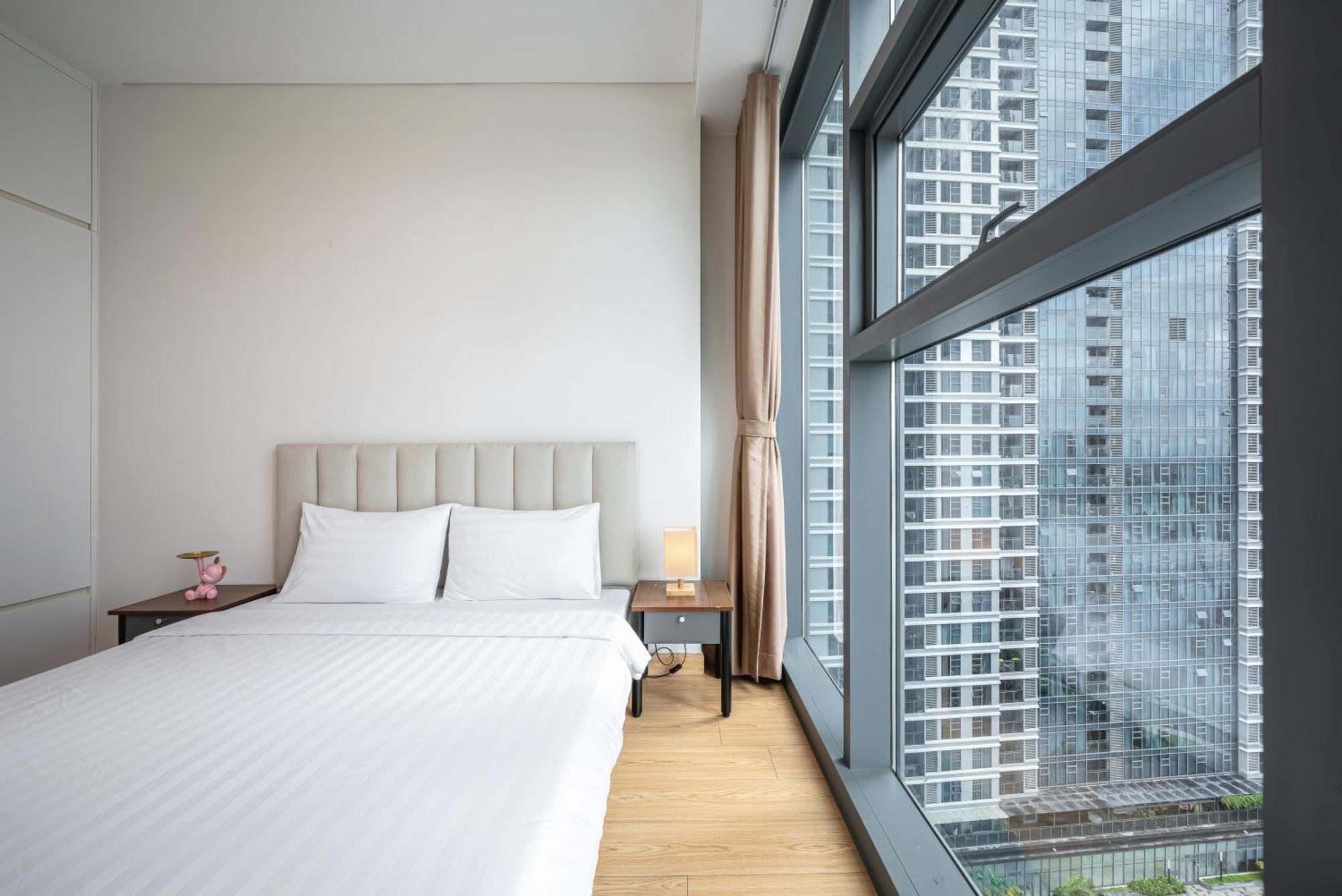 Saigon Sunwah Pearl - High Class 1 2 3 TP. Hồ Chí Minh