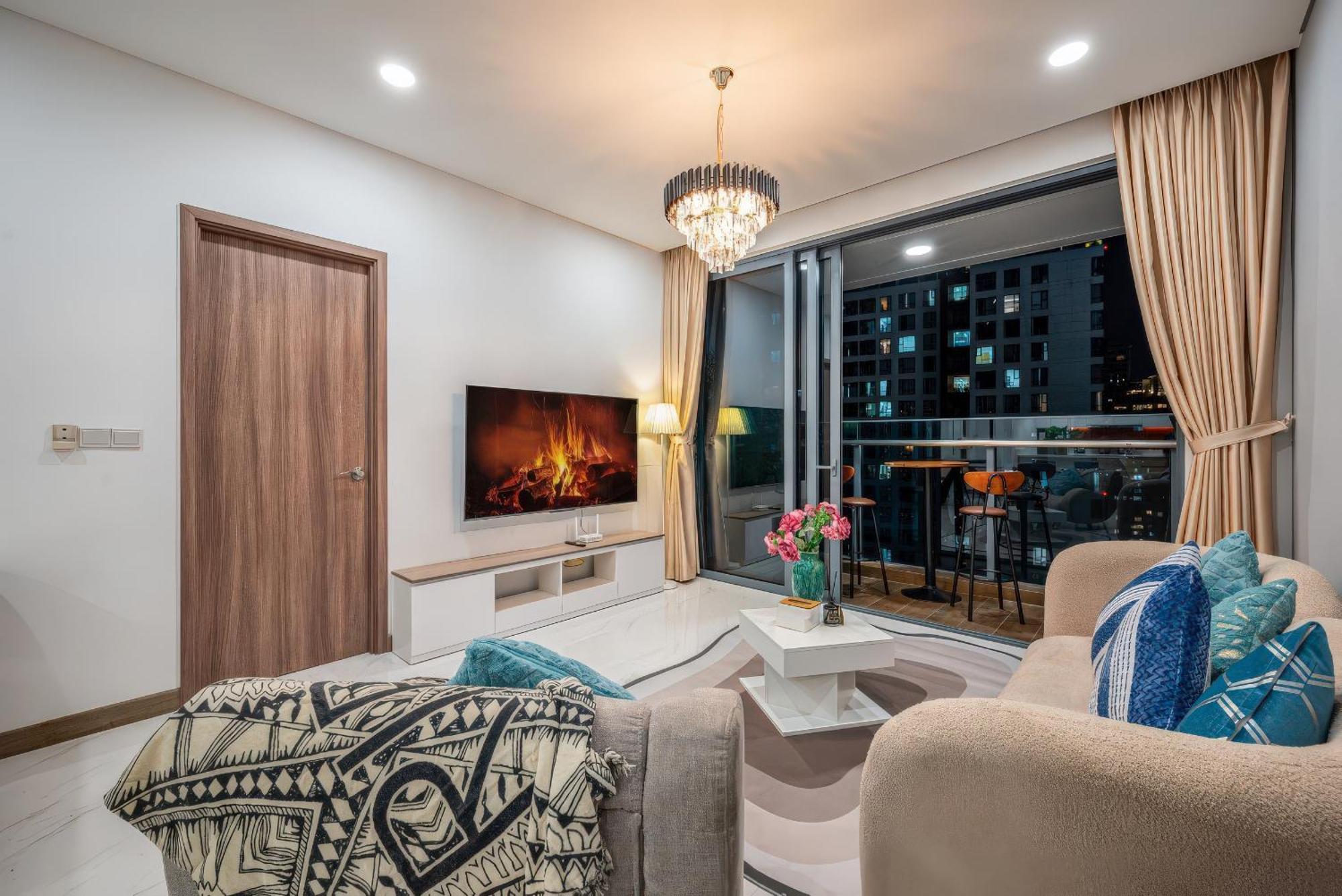 Saigon Sunwah Pearl - High Class 1 2 3 *